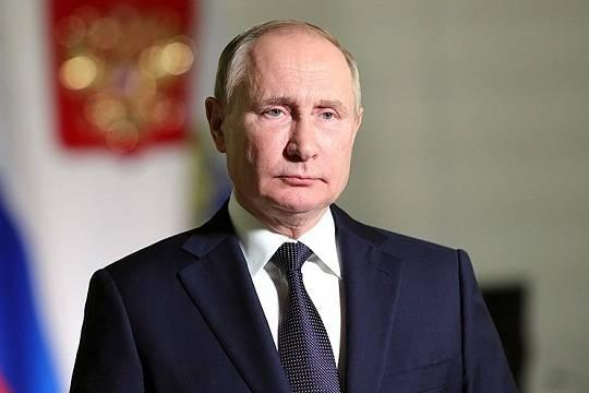 Владимира Путина возмутили данные о количестве получивших выплаты из-за паводков россиян