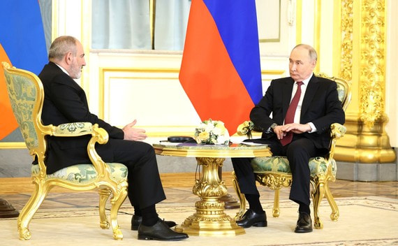Владимир Путин провел переговоры с премьером Армении Николом Пашиняном