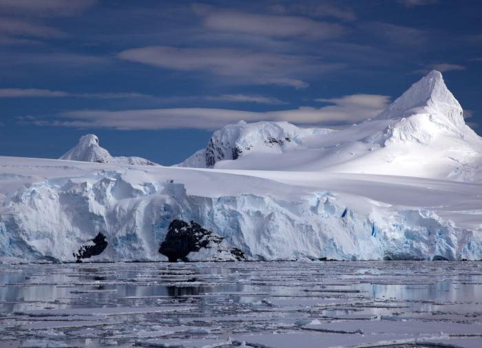 NatGeo: нагрев антарктических глубин заставил расшириться воды мирового океана